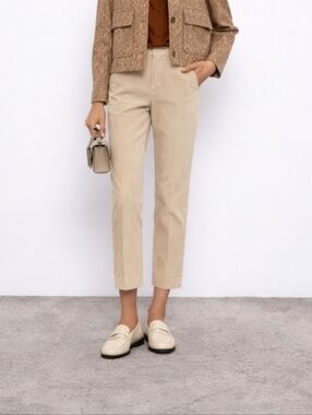 Weekend MaxMara Corduroy Ankle Cropped Pants Size 26